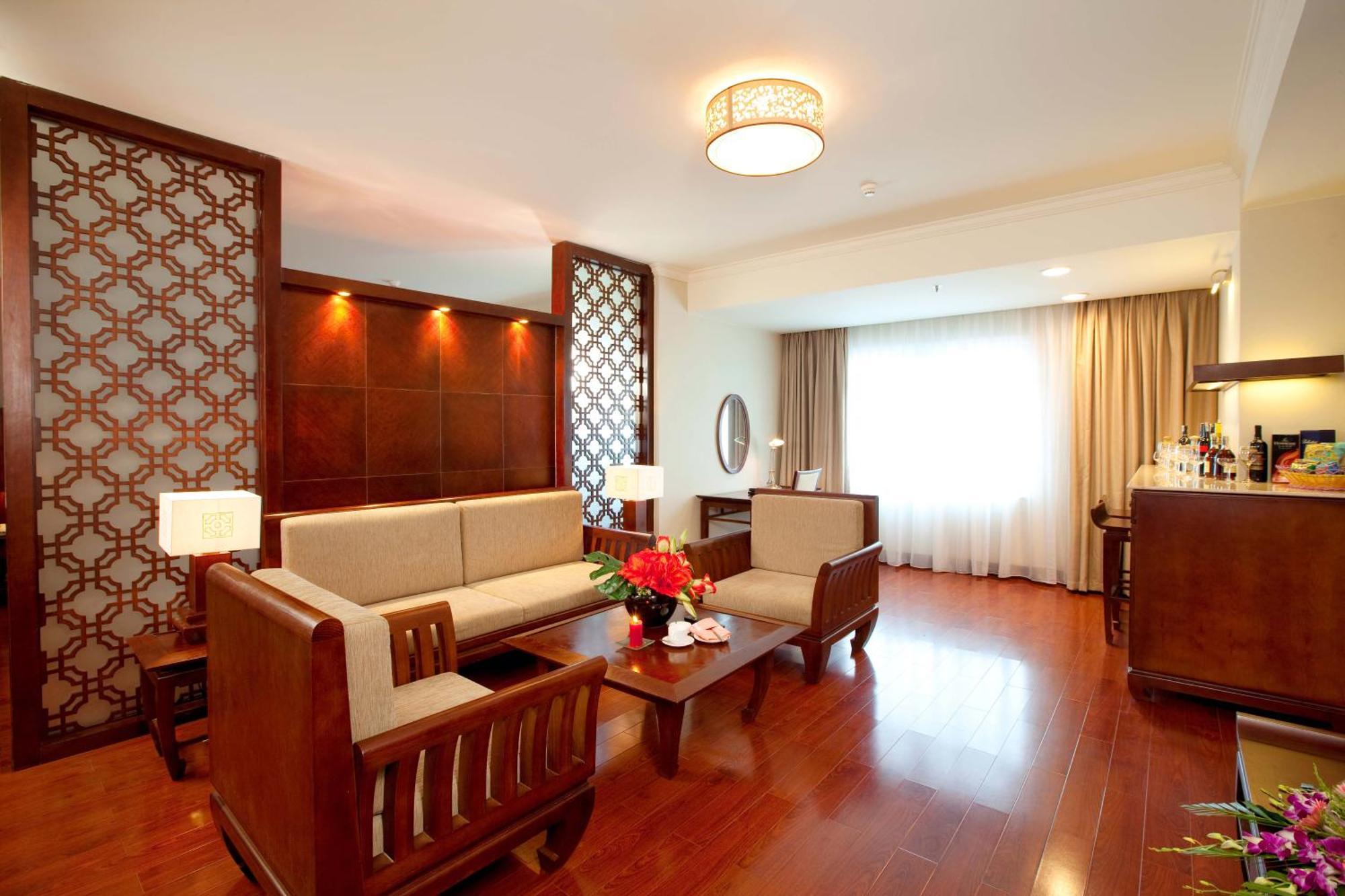 Majestic Mong Cai Hotel Oda fotoğraf
